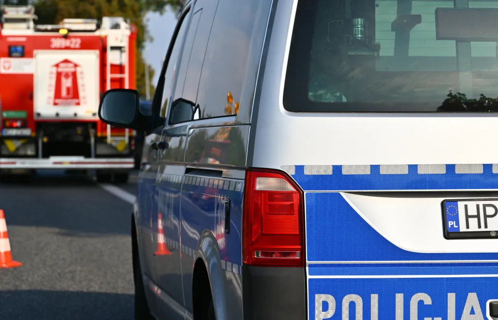 Straż pożarna i policja Fot. PAP/Przemysław Piątkowski 