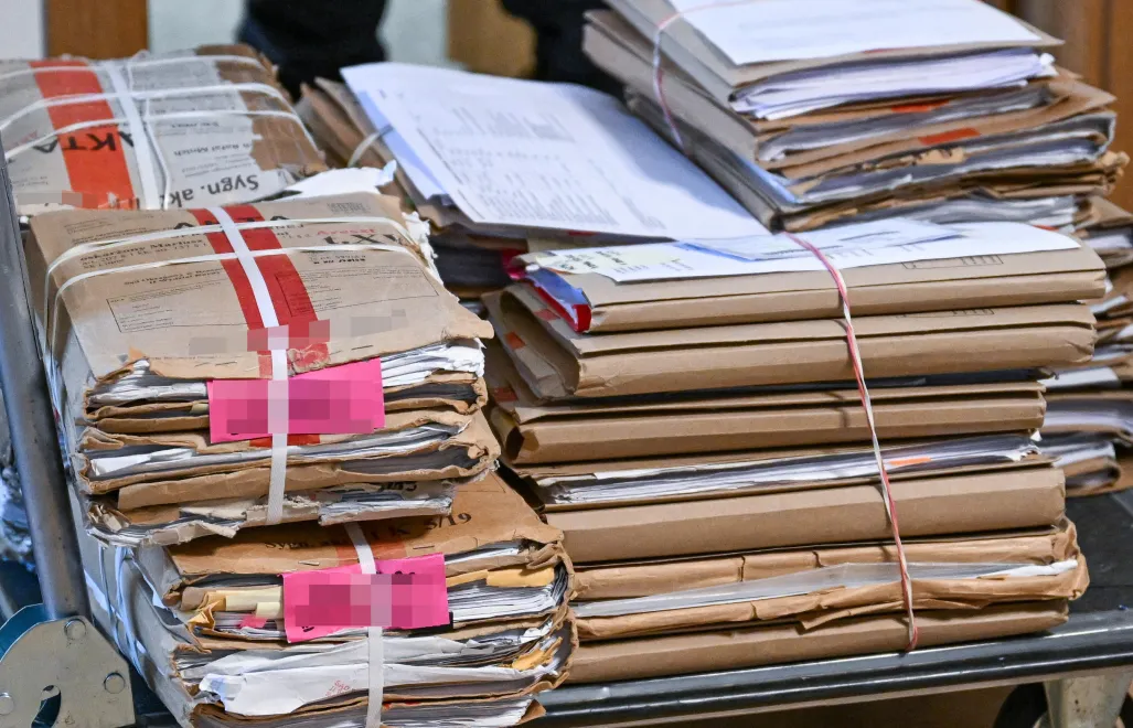 Akta sprawy (zdjęcie ilustracyjne). Fot. PAP/Darek Delmanowicz