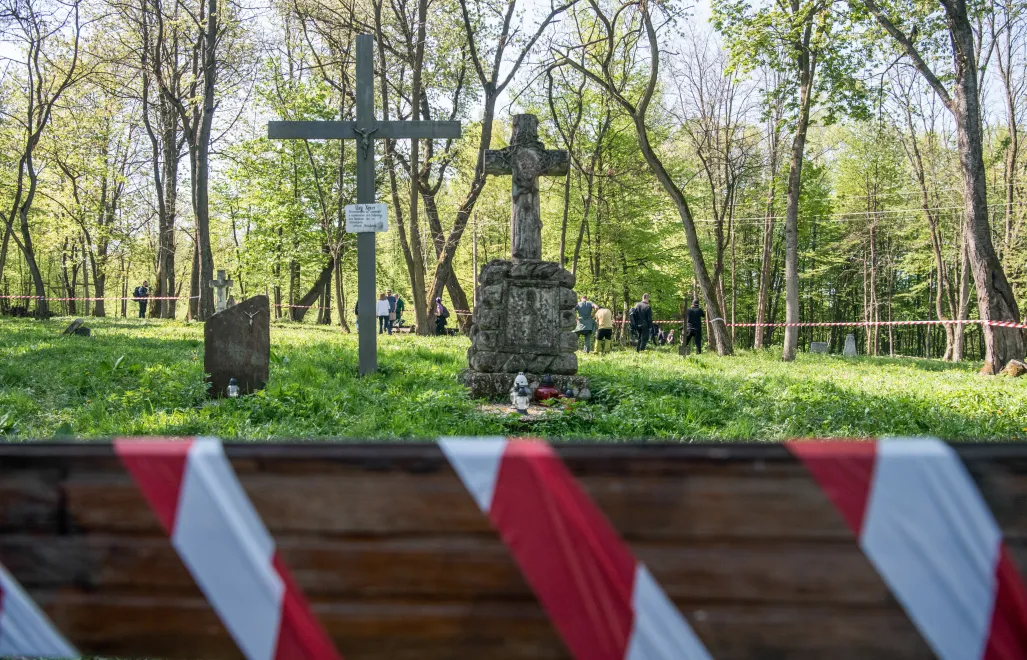 Rozpoczęcie ekshumacji polskich ofiar zbrodni wołyńskiej. Fot. PAP/Vladyslav Musiienko