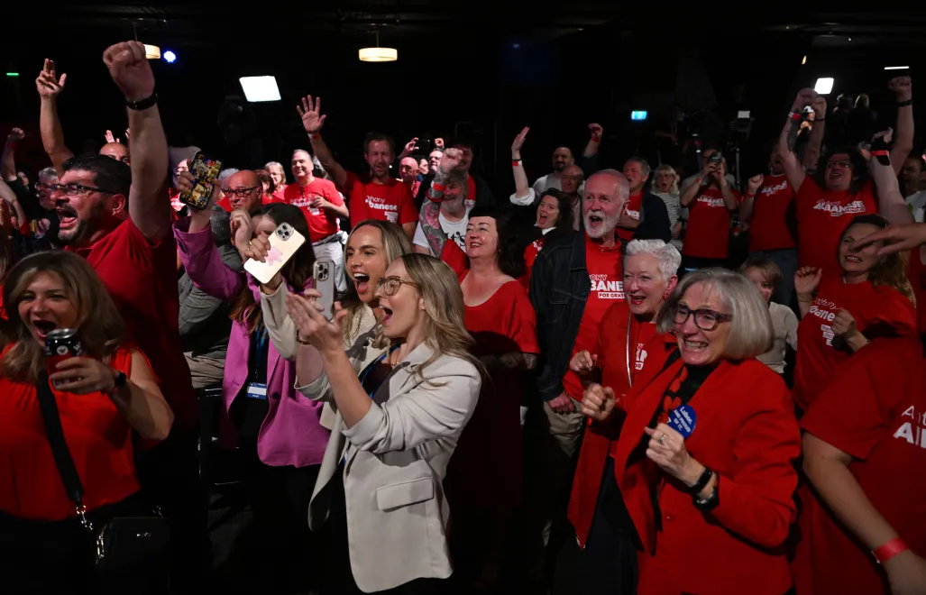 Rządząca w Australii centrolewicowa Partia Pracy wygrywa sobotnie wybory parlamentarne. Fot. PAP/EPA/	Dean Lewins