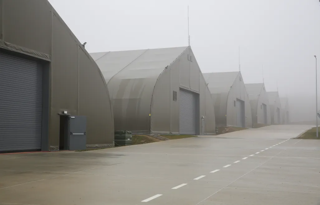 Казармы в военной части 16-й Механизированной дивизии Войска Польского в Залусках. Fot. PAP/Tomasz Waszczuk