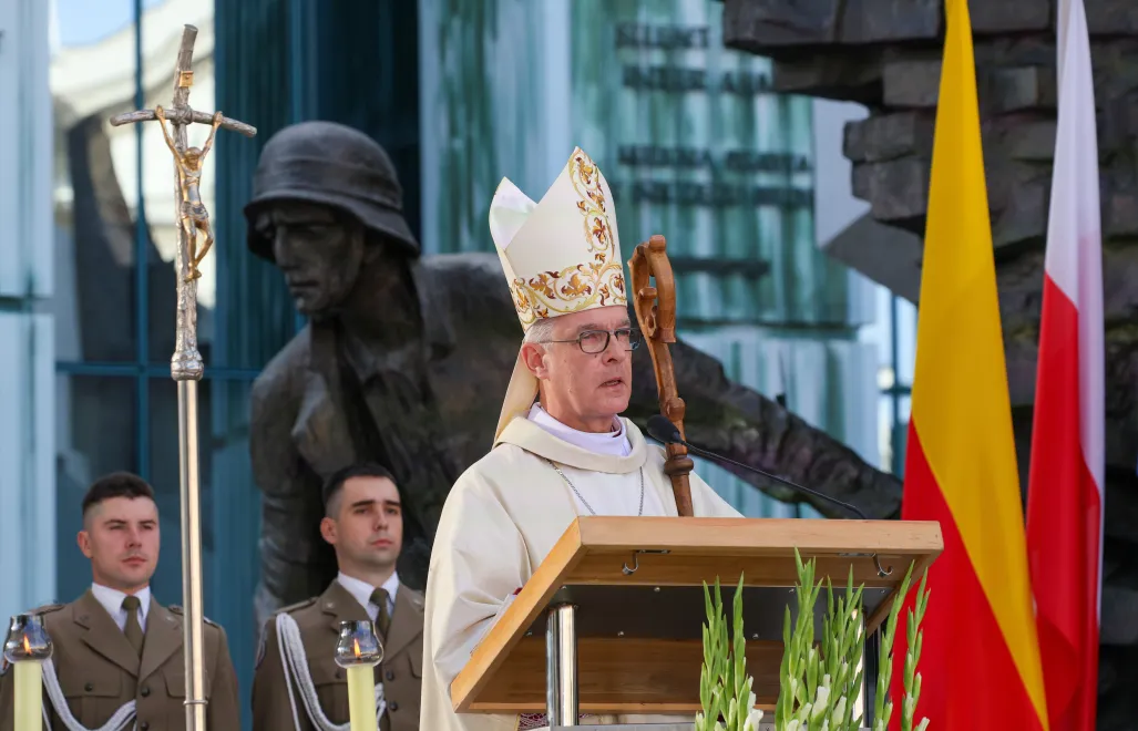 Bp Wiesław Lechowicz Fot. PAP/Paweł Supernak