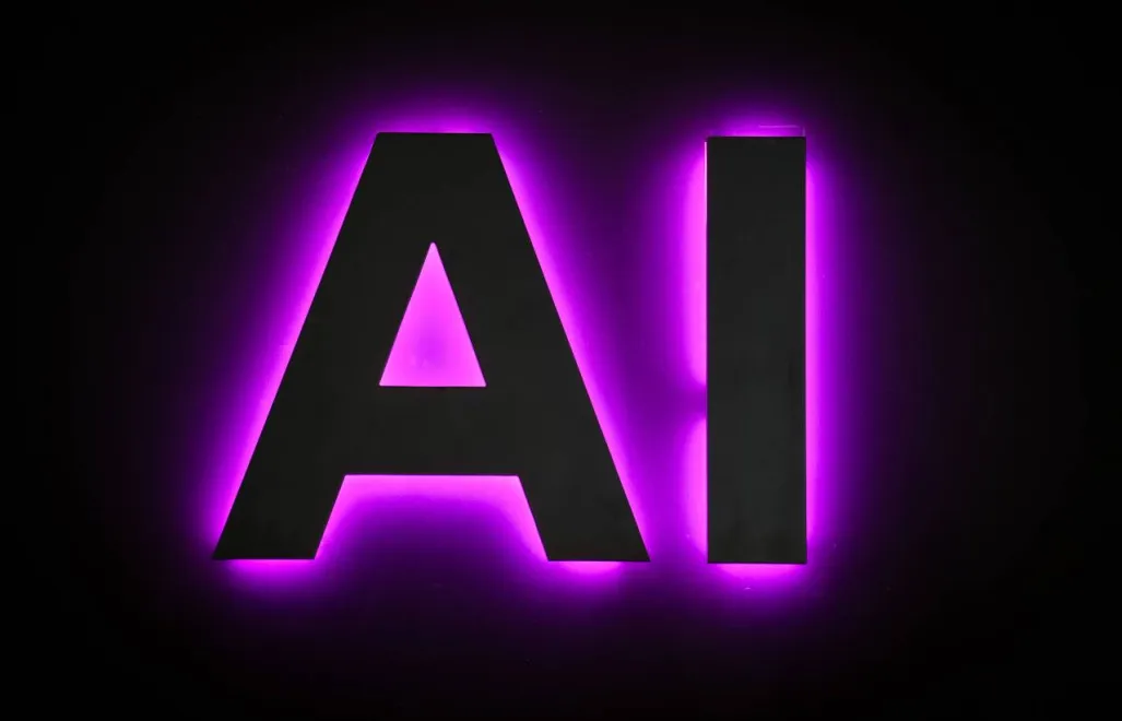 Sztuczna inteligencja (zdjęcie ilustracyjne). Fot. EPA/Enric Fontcuberta