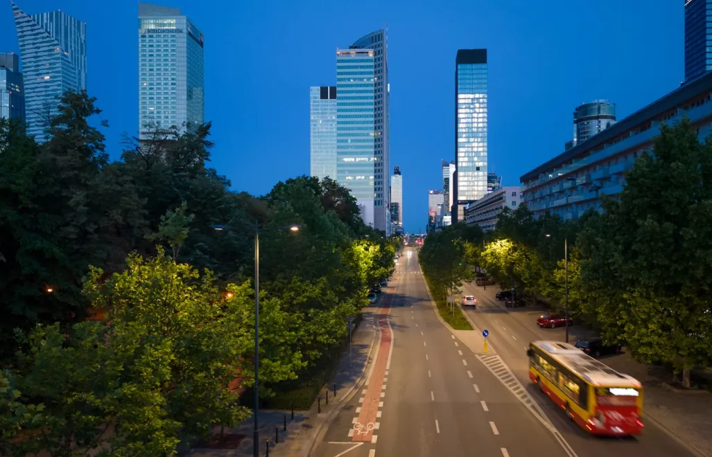 Zarząd Transportu Miejskiego w Warszawie ogłosił przetarg na zakup 120 autobusów przegubowych. Fot. ZTM