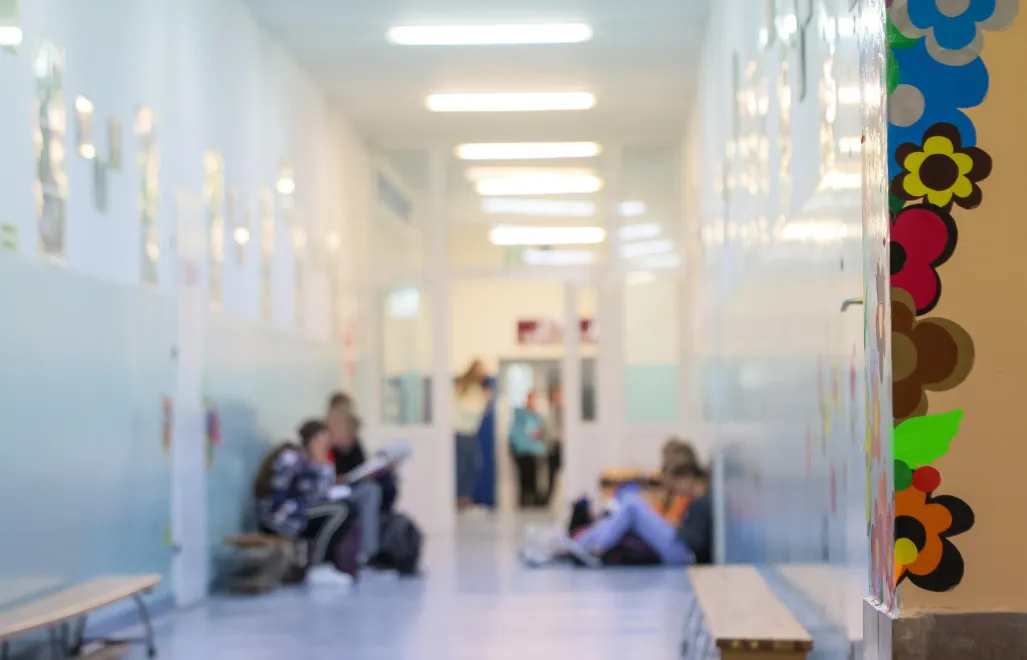 Korytarz szkolny Fot. PAP/Leszek Szymański