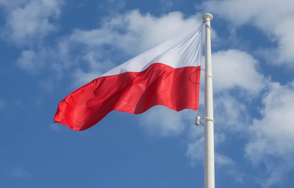 Polska flaga. Fot. PAP/Leszek Szymański