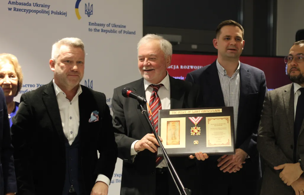 W Warszawie odbyło się uroczyste wręczenie ukraińskiego Orderu Świętego Pantelejmona. Fot. PAP/Ihor Usatenko