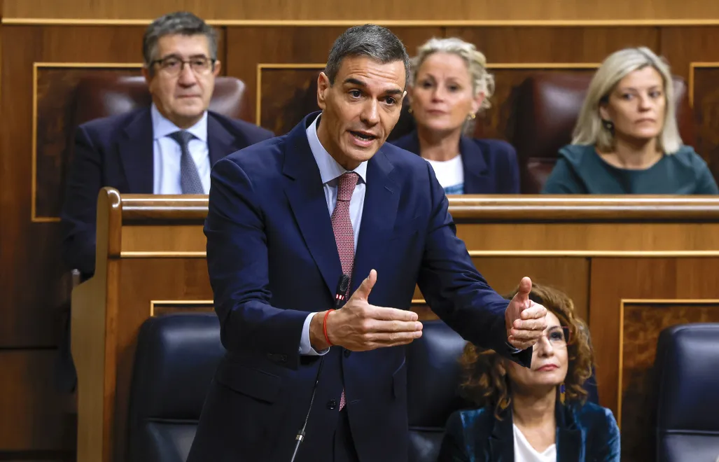Premier Hiszpanii Pedro Sanchez. Fot. PAP/EPA/JJ. Guillén