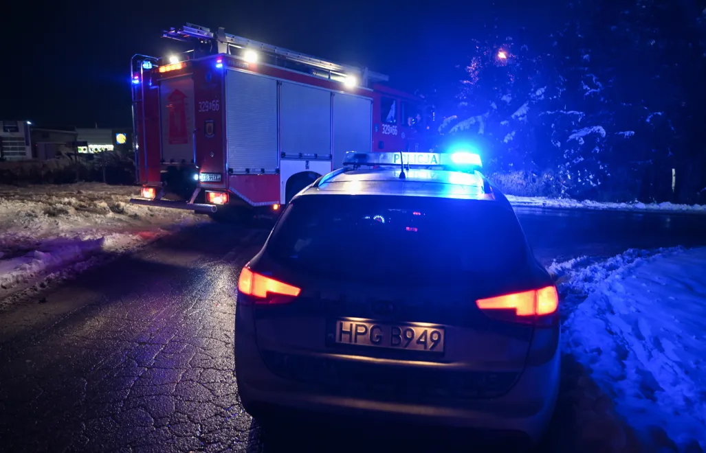 Straż pożarna i policja, zdjęcie ilustracyjne, fot. PAP/Art Service