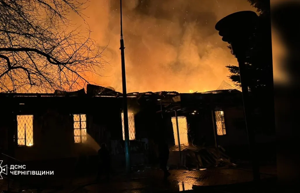 Черниговская область. Последствия российских атак. Fot. Facebook/ДСНС України