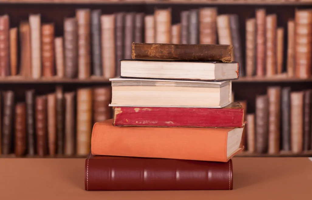 Rok 2025. Pięć książek o sztuce nie do zapomnienia. Fot. Adobe Stock/ twotnig