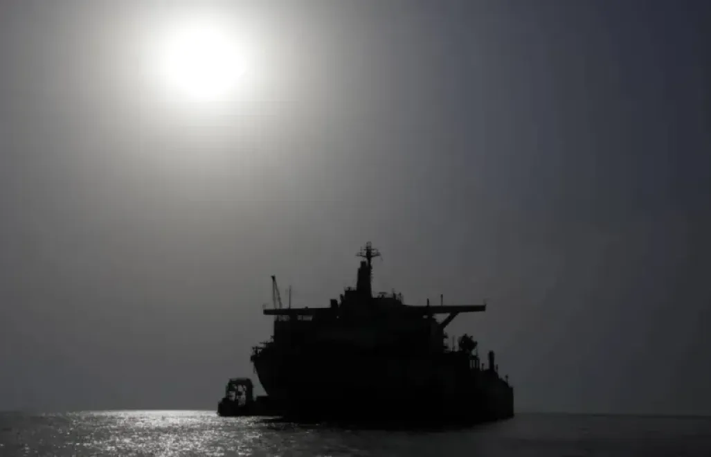 Tankowiec - zdjęcie ilustracyjne Fot. PAP/EPA/YAHYA ARHAB