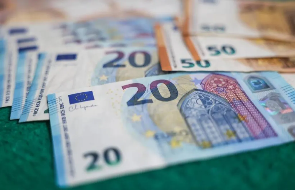 Banknote. Fot. PAP/Szymon Pulcyn