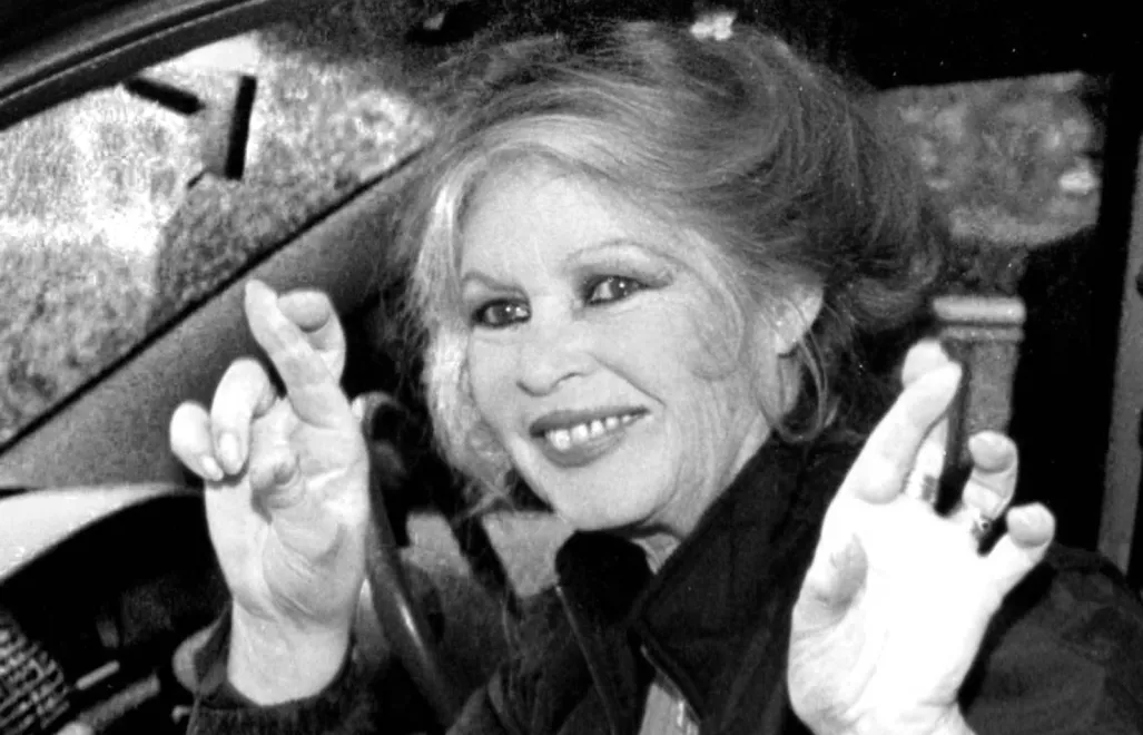 Brigitte Bardot w roku 1998 Fot. PAP/EPA/EDINBURGH EVENING NEWS