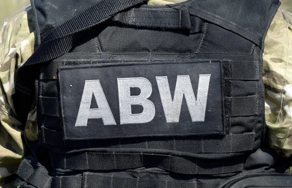 Funkcjonariusz ABW Fot. PAP/Darek Delmanowicz