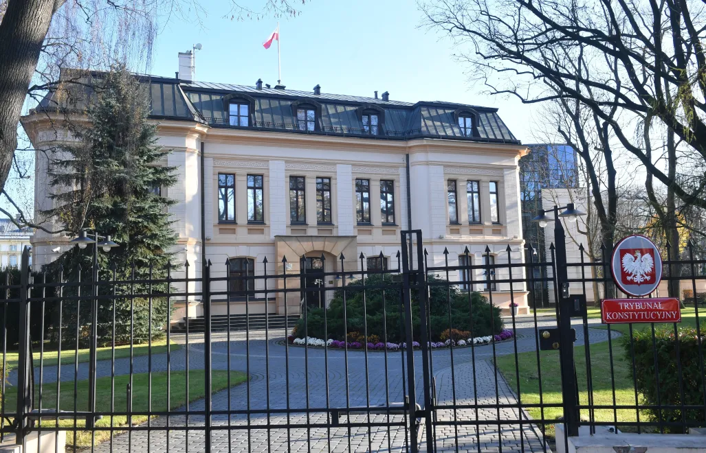 Siedziba Trybunału Konstytucyjnego w Warszawie. Fot. PAP/Radek Pietruszka