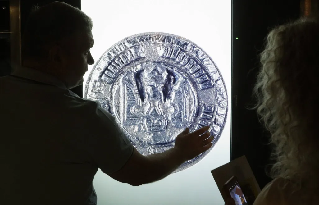 Wystawa w ukraińskim muzeum (zdjęcie ilustracyjne). Fot. EPA/SERGEY DOLZHENKO