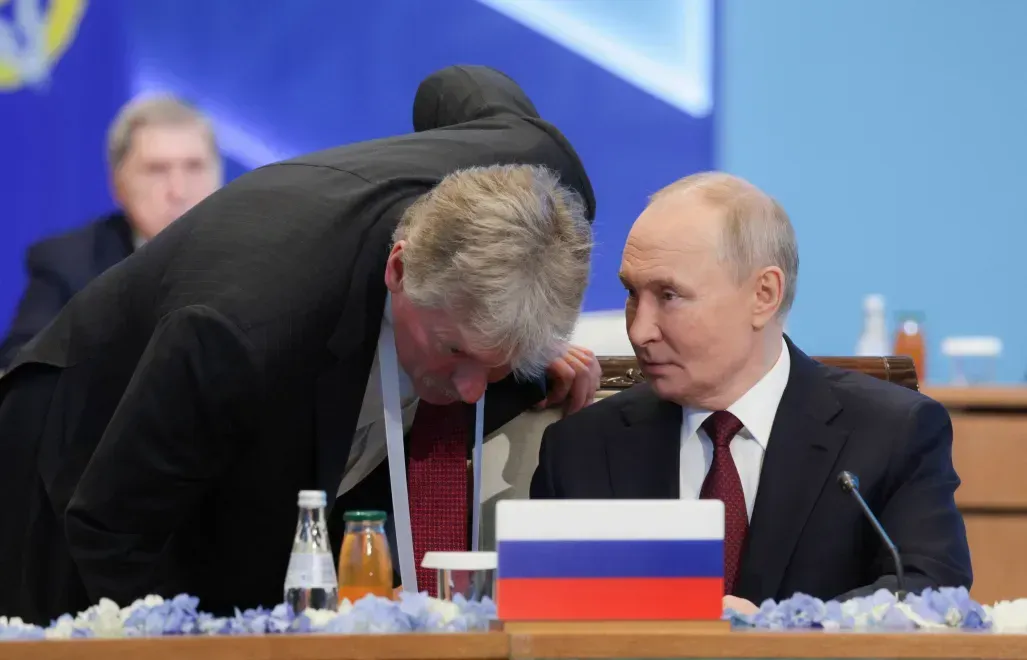 Dmitrij Pieskow i Władimir Putin, fot. PAP/EPA/SPUTNIK POOL/GAVRIIL GRIGOROV / SPUTNIK / KREMLIN POOL