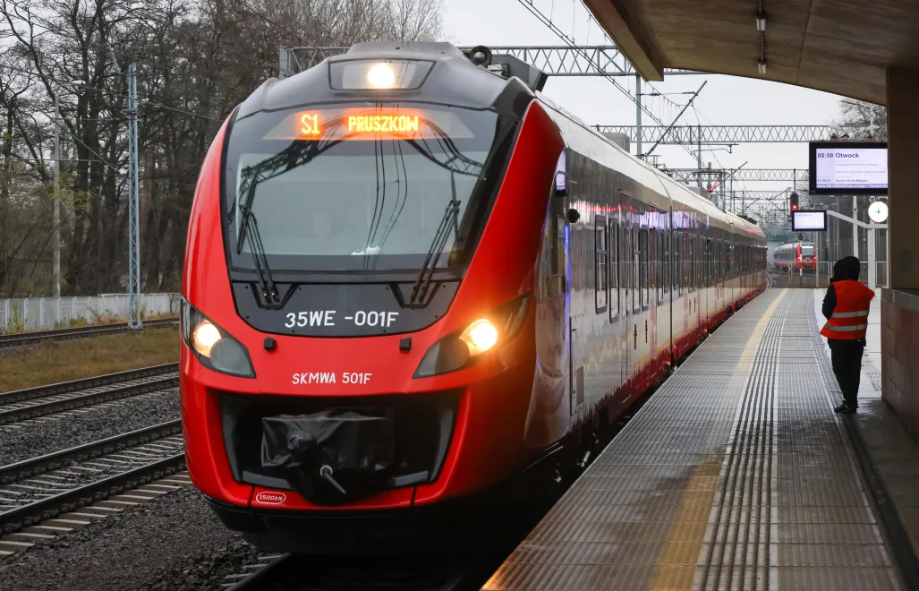 Stacja Pruszków. Kolej Miejska, SKM. Fot. PAP/ Albert Zawada