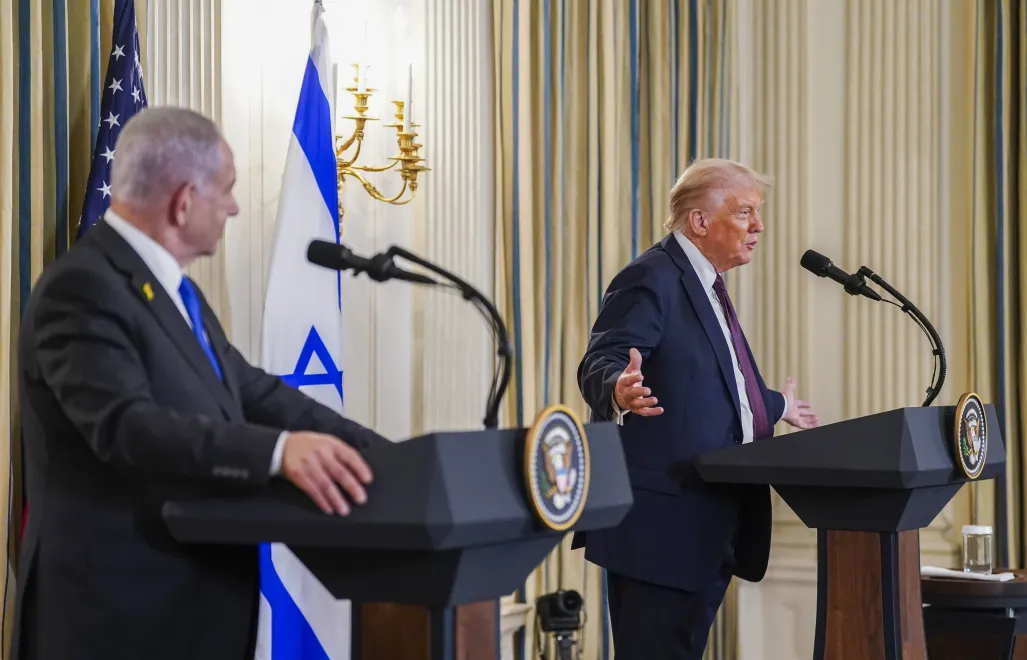 Prezydent USA Donald Trump i premier Izraela Benjamin Netanjahu. Fot. PAP/EPA/WILL OLIVER / POOL