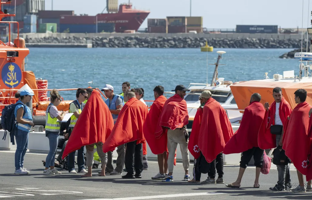 Мигранты. Fot. EPA/Adriel Perdomo (фотоиллюстрация)