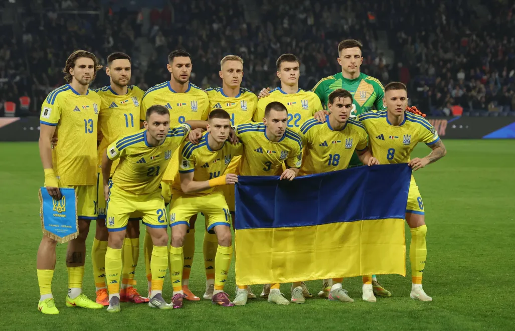 Piłkarska reprezentacja Ukrainy, fot. PAP/EPA/CHRISTOPHE PETIT TESSON
