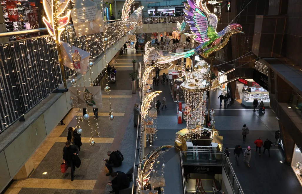 Galeria handlowa przed Bożym Narodzeniem Fot. PAP/Paweł Supernak