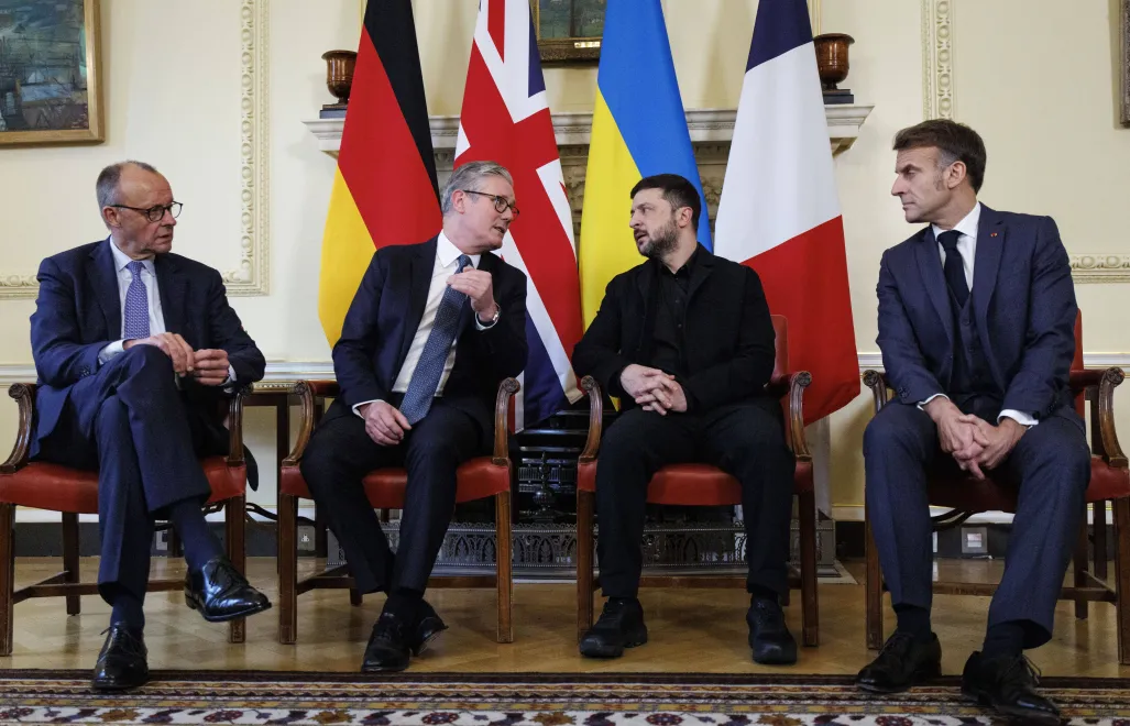 (слева-направо) Фридрих Мерц, Кир Стармер, Владимир Зеленский, Эммануэль Макрон. Fot. PAP/EPA/TOLGA AKMEN / POOL