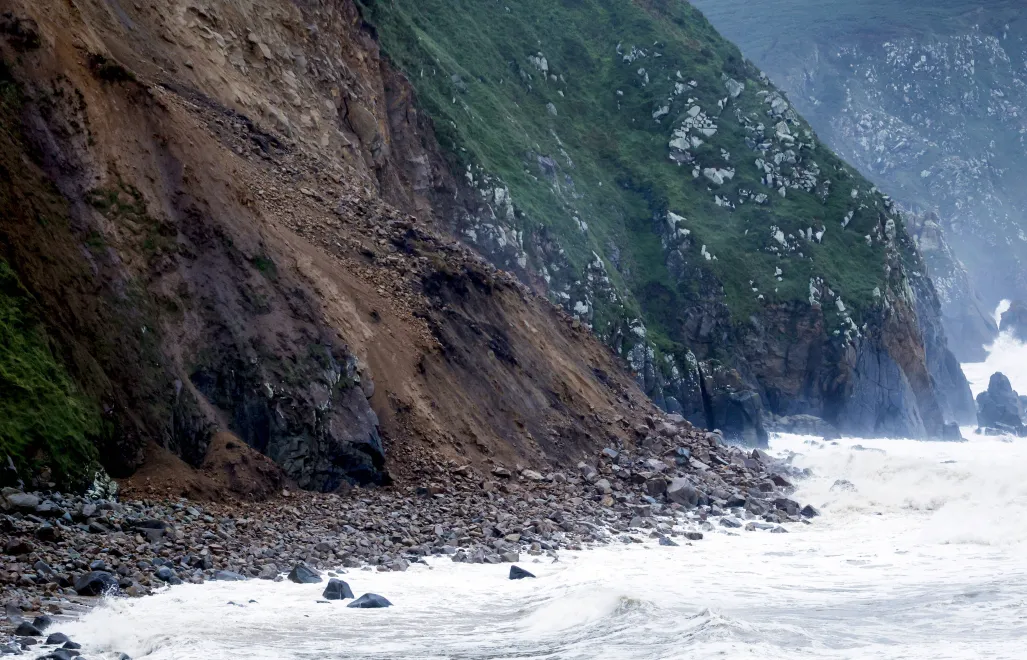 Klify w Galicji, zdjęcie ilustracyjne, fot. PAP/EPA/EFE/KIKO DELGADO