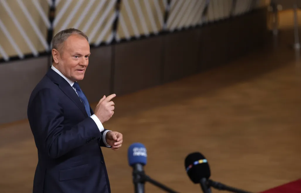 Premier Donald Tusk. Fot. PAP/EPA/OLIVIER MATTHYS