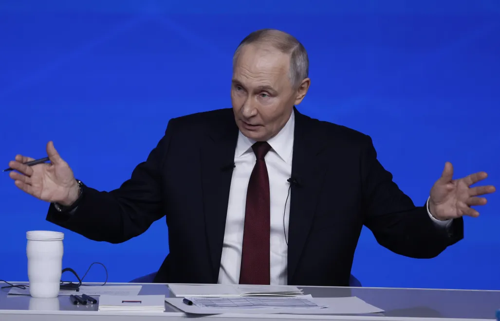 Władimir Putin podczas programu „Bezpośrednia linia”. Fot. PAP/EPA/SERGEI ILNITSKY