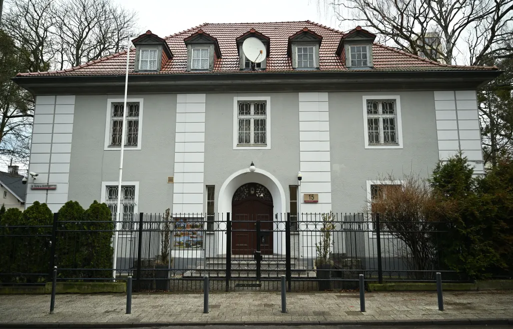 Budynek przy ul. Batorego w Gdańsku, w którym mieścił się konsulat Federacji Rosyjskiej. Fot. PAP/Adam Warżawa