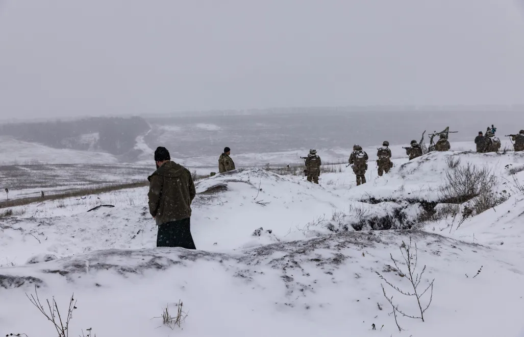 Szkolenie wojskowe żołnierzy ukraińskich Fot. PAP/Yevhen Titov