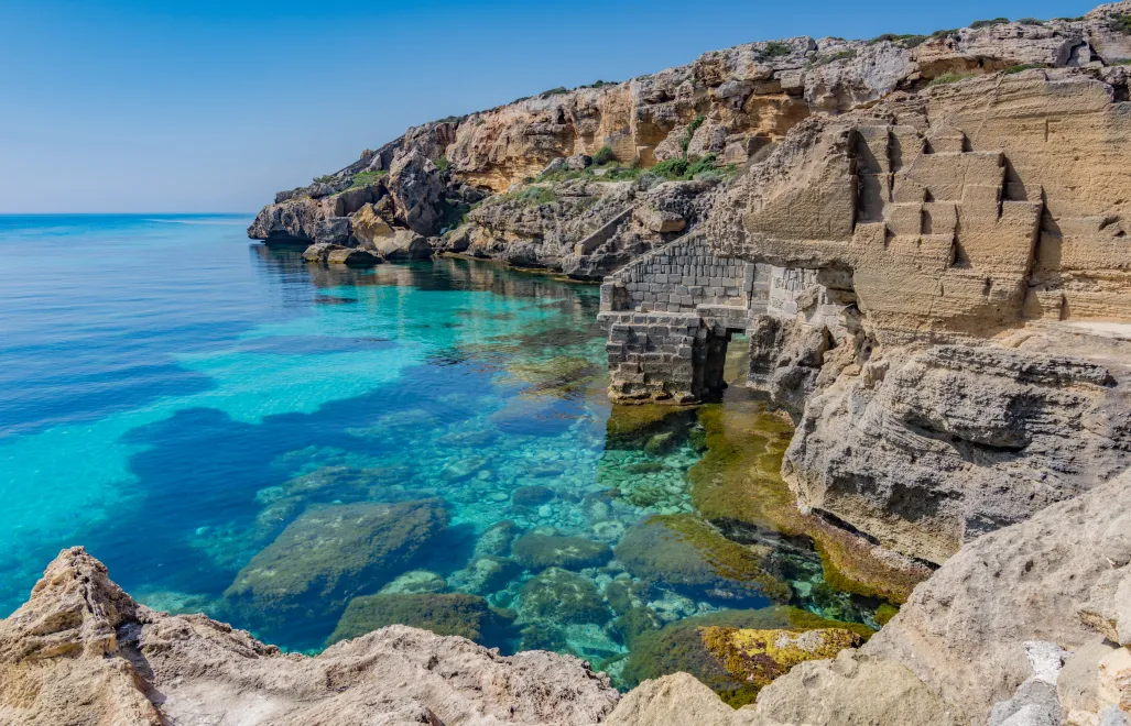 Wyspa Favignana. Fot. Davide D. Phstock/Adobe Stock