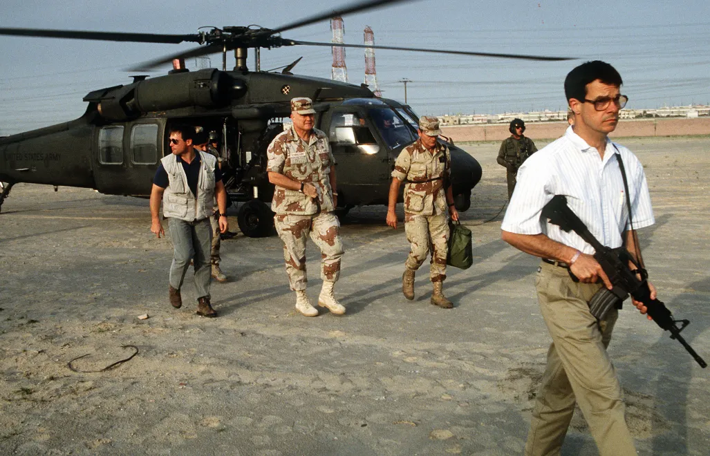 Żołnierze Delta Force podczas I wojny w Zatoce Perskiej. Fot. Dean W. Wagner/ Wikipedia Commons