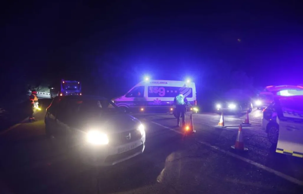 Miejsce wypadku kolejowego na trasie Malaga-Madryt. Fot. PAP/EPA/SALAS