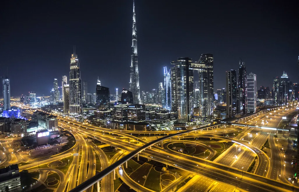 Ulice Dubaju, Zjednoczone Emiraty Arabskiej. Zdj. Ilustracyjne. Fot. PAP/EPA/MAHMOUD KHALED