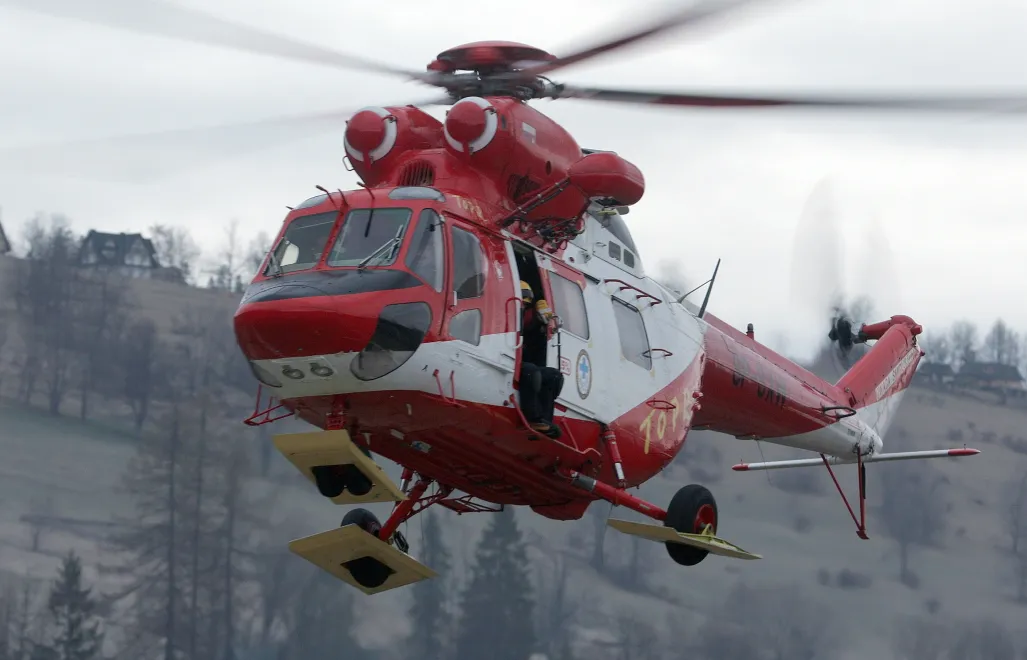 Helikopter TOPR (zdjęcie ilustracyjne). Fot. PAP/Grzegorz Momot