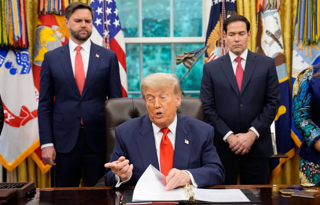 Джей Ді Венс, Дональд Трамп і Марко Рубіо. Fot. PAP/EPA/YURI GRIPAS / POOL 