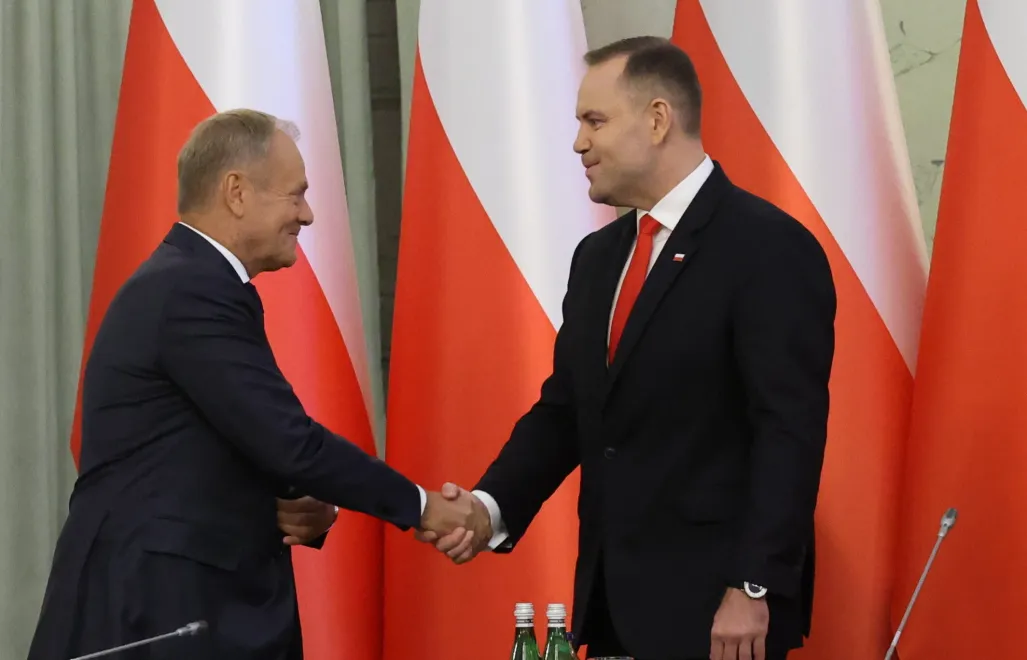 Premier Donald Tusk i prezydent Karol Nawrocki. Fot. PAP/	Albert Zawada