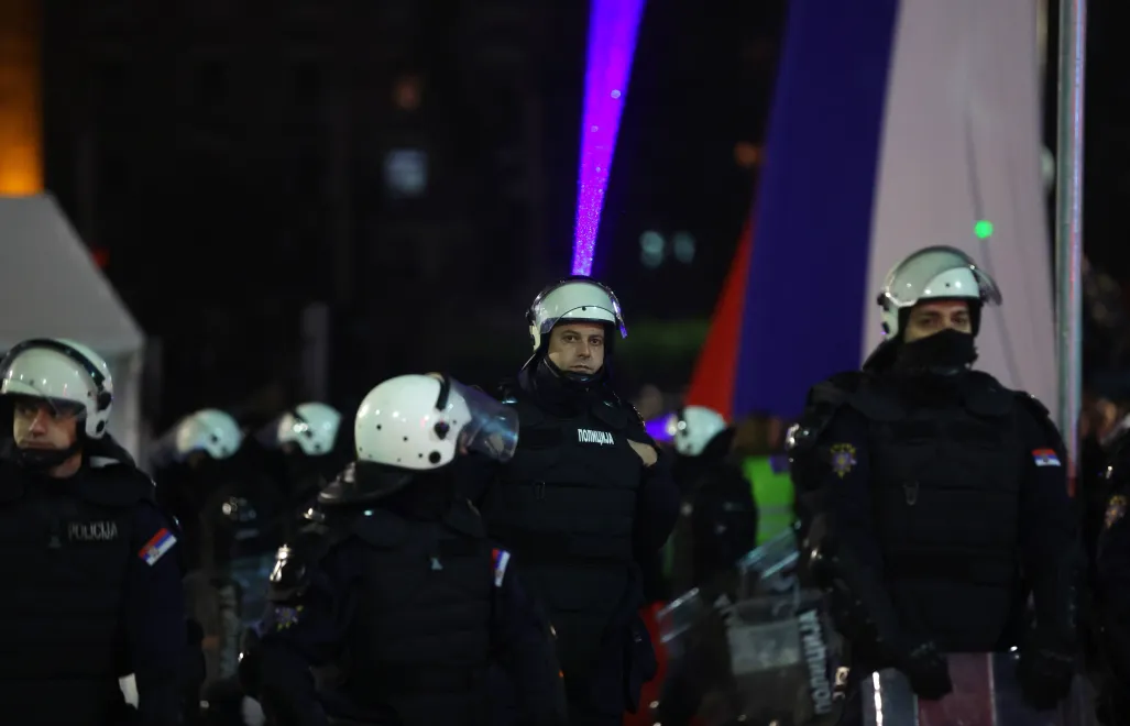 Policja w Serbii, zdjęcie ilustracyjne, fot. PAP/EPA/ANDREJ CUKIC