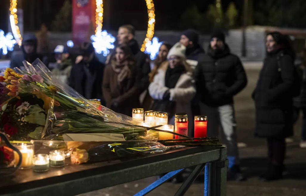 Pożar w Szwajcarii. Fot. PAP/EPA/ALESSANDRO DELLA VALLE