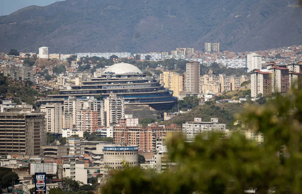 Widok na część stolicy Wenezueli, Caracas, fot. PAP/EPA/EFE/Ronald Pena R