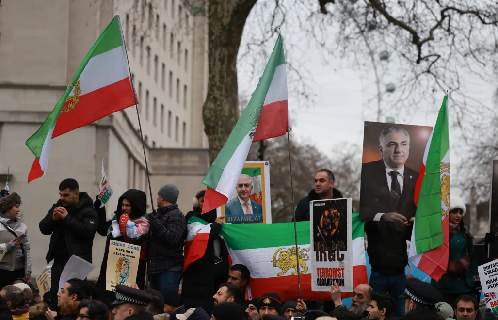 Poparcie dla protestujących w Iranie. Fot. EPA/NEIL HALL