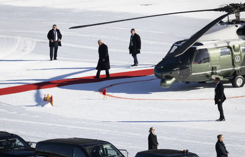 Prezydent USA Donald Trump. Fot. PAP/EPA/MICHAEL BUHOLZER 