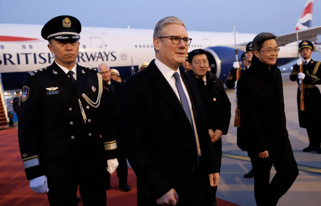 Wizyta brytyjskiego premiera Keira Starmera w Chinach. Fot. PAP/EPA/LAUREN HURLEY