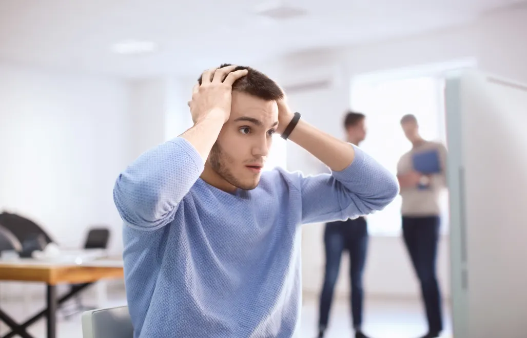 Pomyłka wywołała gwałtowną wyprzedaż i chwilowy spadek kursu kryptowaluty na tej platformie. Fot. Adobe Stock/Africa Studio (zdjęcie ilustracyjne)