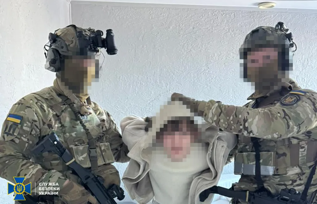 Zatrzymanie członków 10-osobowej grupy przez SBU, screenshot, fot. X/@ServiceSsu