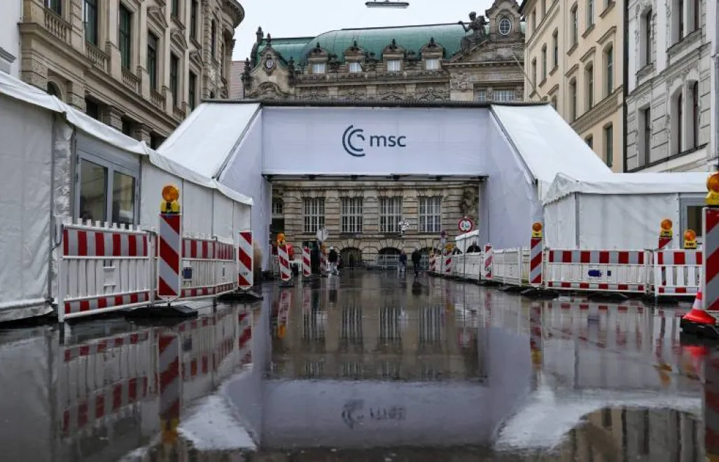 Підготовка до проведення Мюнхенської безпекової конференції. Фотоілюстрація. Fot. PAP/EPA/RONALD WITTEK