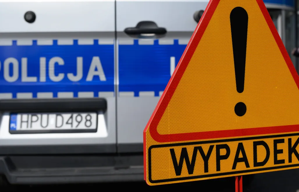 Policja na miejscu wypadku - zdjęcie ilustracyjne Fot. PAP/Jakub Kaczmarczyk